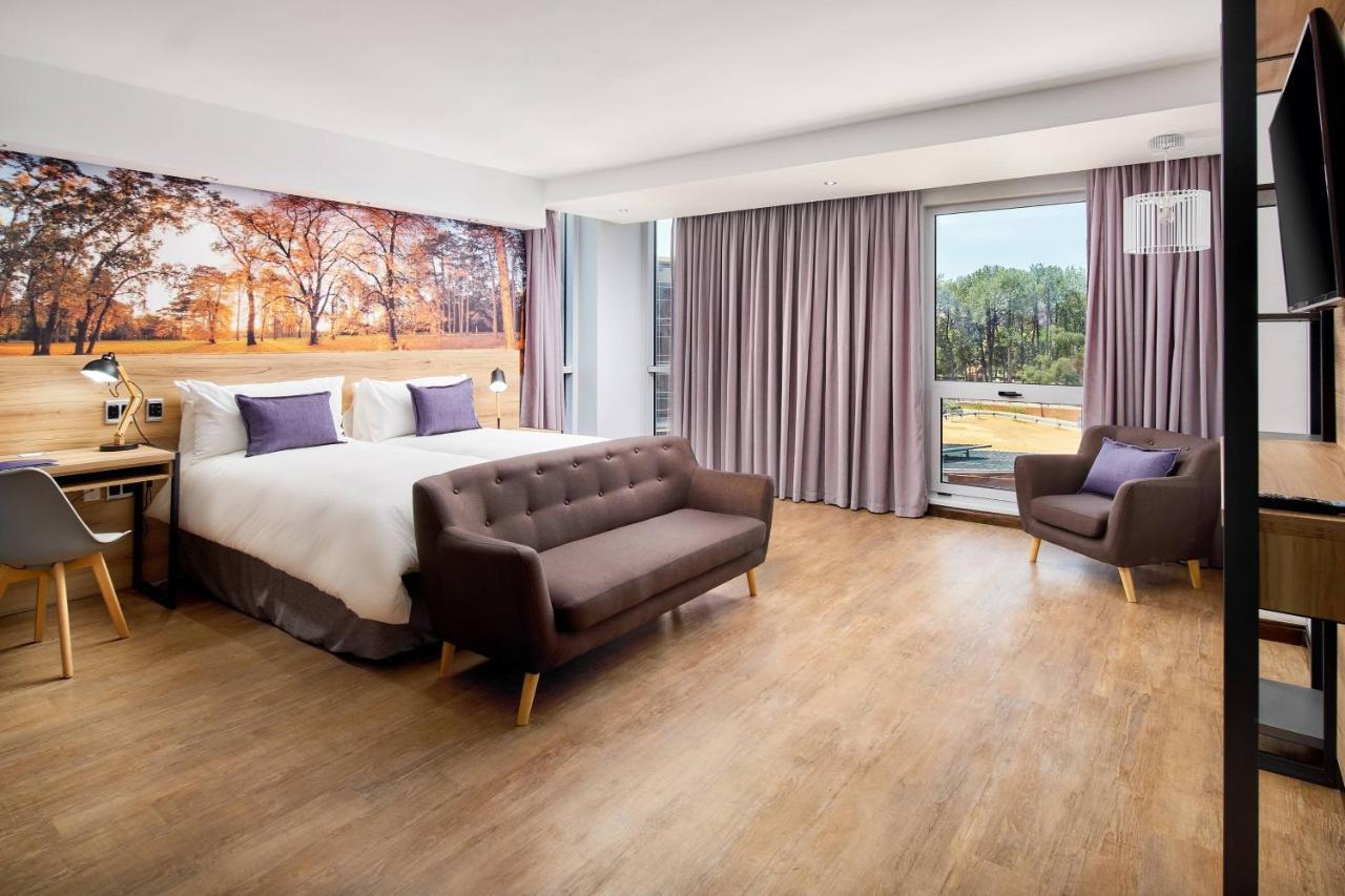 Protea Hotel By Marriott Pretoria Loftus Park Extérieur photo